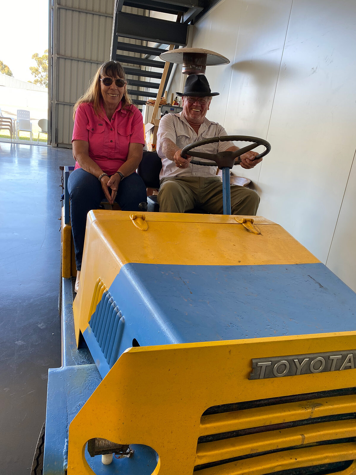 Fly Oz Ray and Cherie picked up hangar equipment